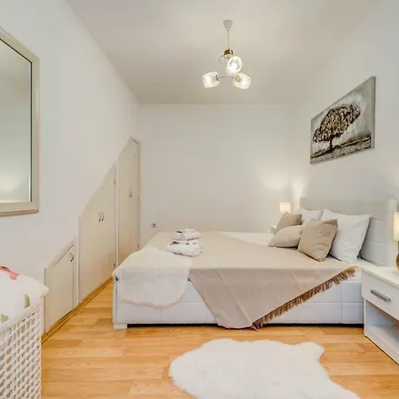 Abazur Apartman Split