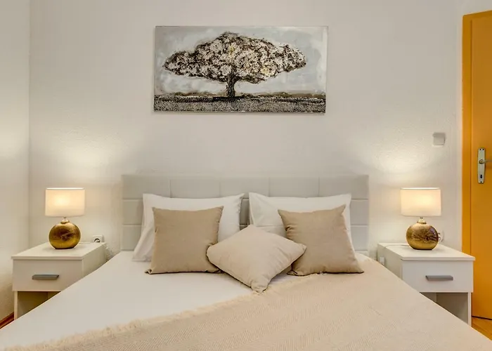 Apartment Abazur Split
