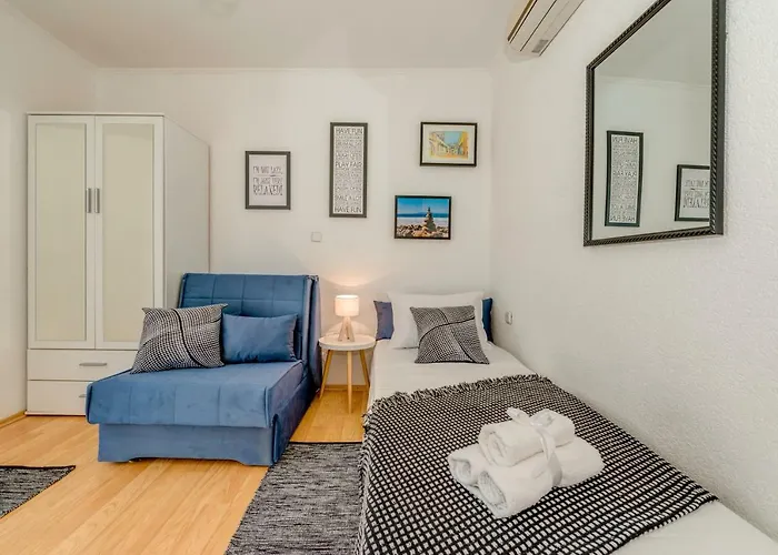 Apartment Abazur