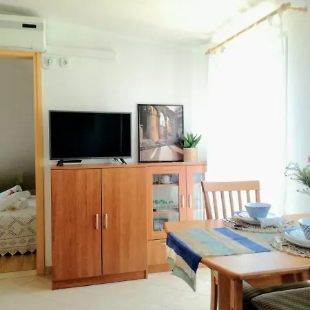 Apartament Abazur